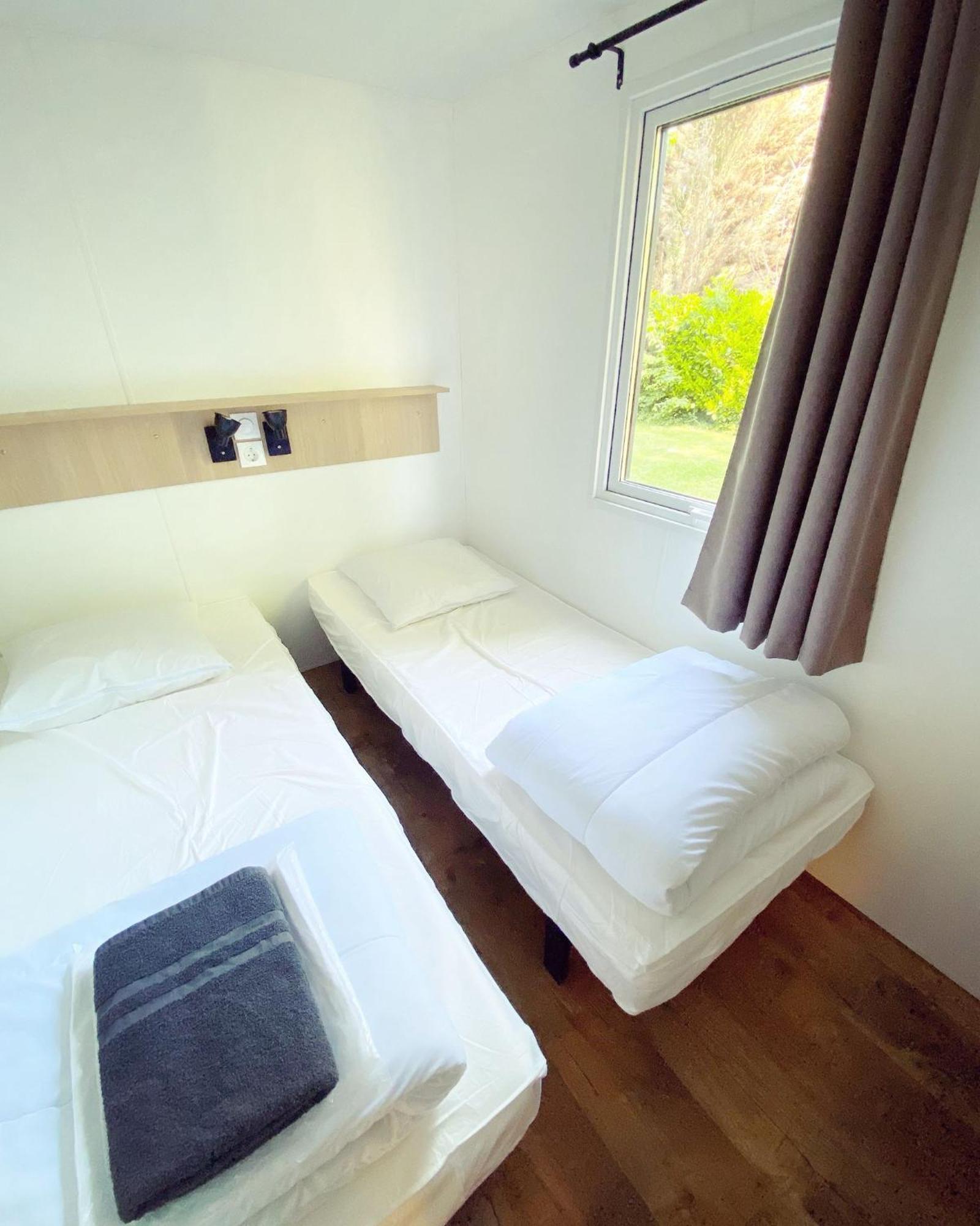 Camping Le Pre Des Moines 구비외 외부 사진
